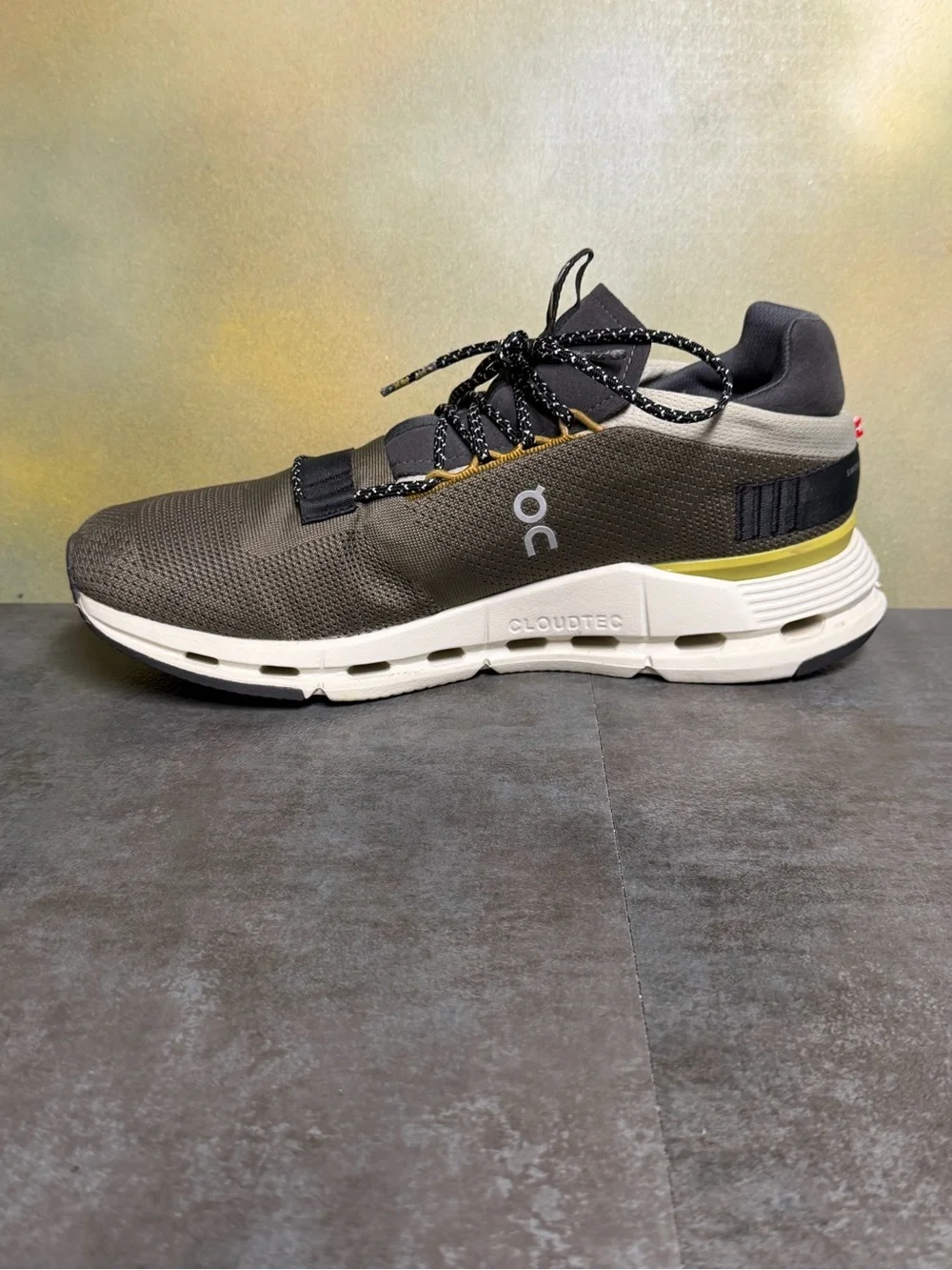 On Cloudnova Men’s Running Shoes Olive Green 26.98492 Size 10.5